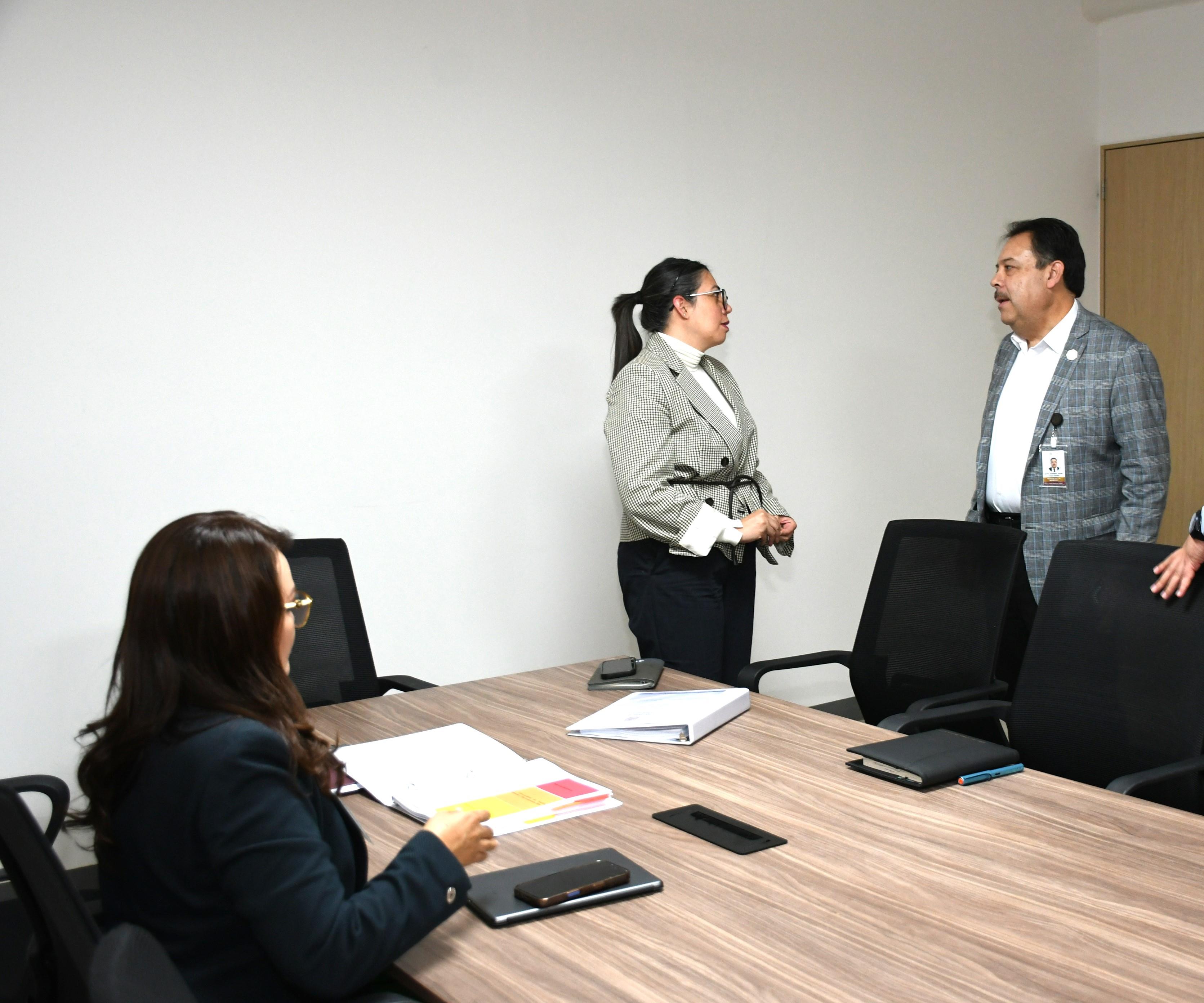 Acuerdo con la Subdirectora de Personal del ISSSTE